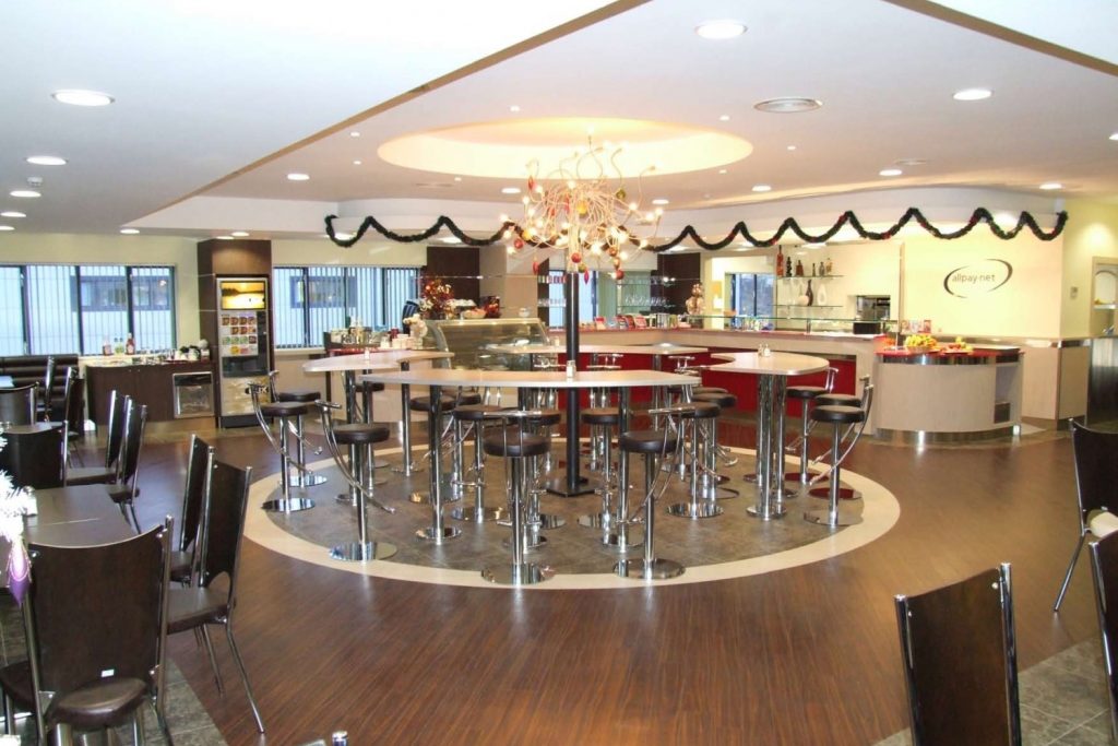 1500_1000_1542722050-Bistro